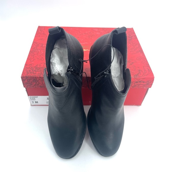 American Rag Womens Cadee Almond Toe Ankle Black PU Leather Boots Size 7M - Picture 10 of 14